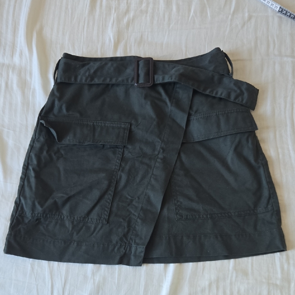 Banana Republic Dark Green Petite Skirt with Belt Loop Detail